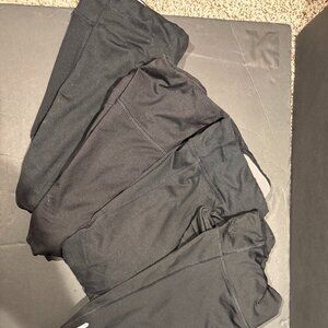 Champion Women’s Duo Dry Black Capri Legging/Tights Size L – 4 Available